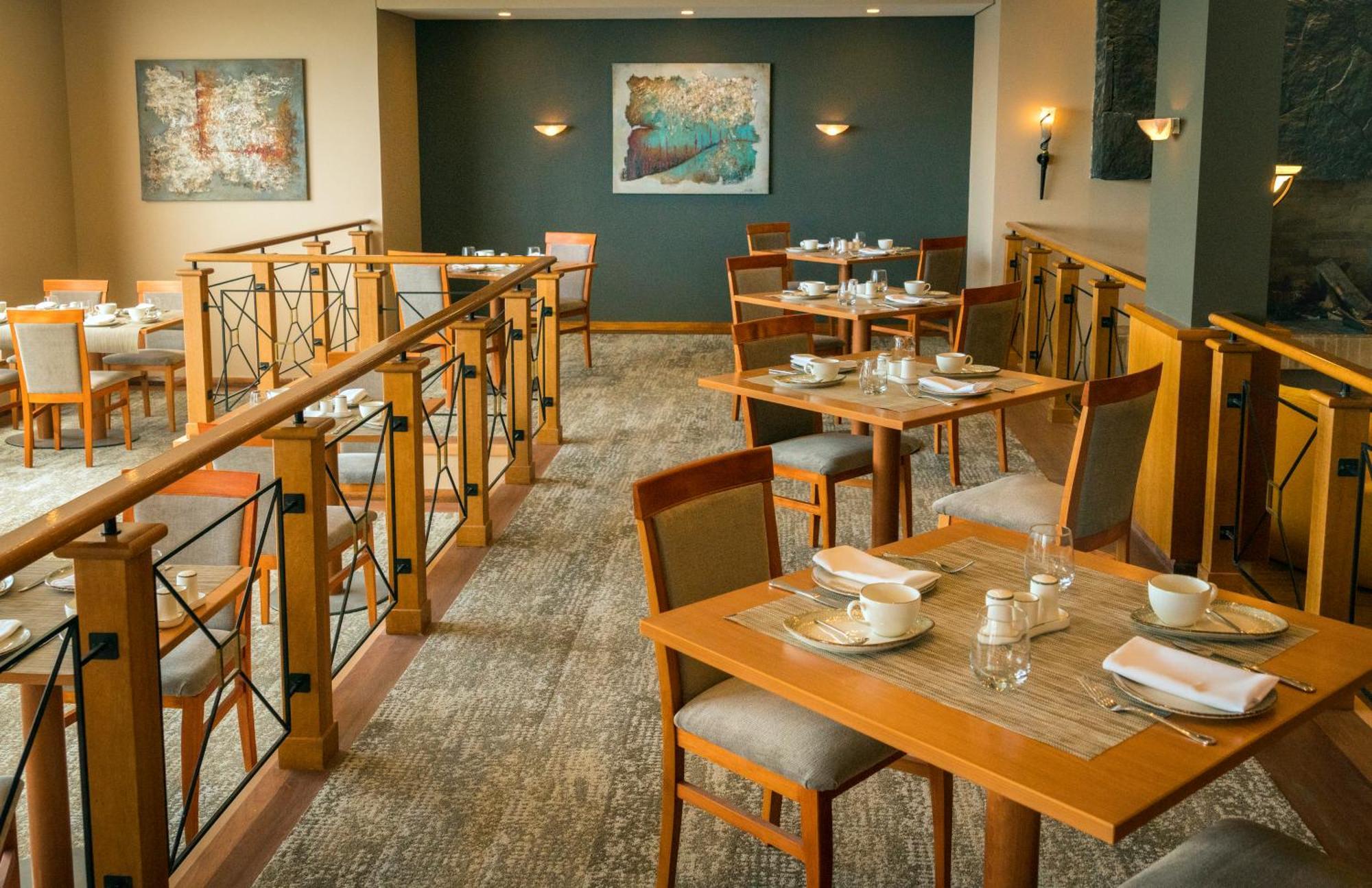 Park Lake Luxury Hotel Pucón Εξωτερικό φωτογραφία The restaurant at the hotel